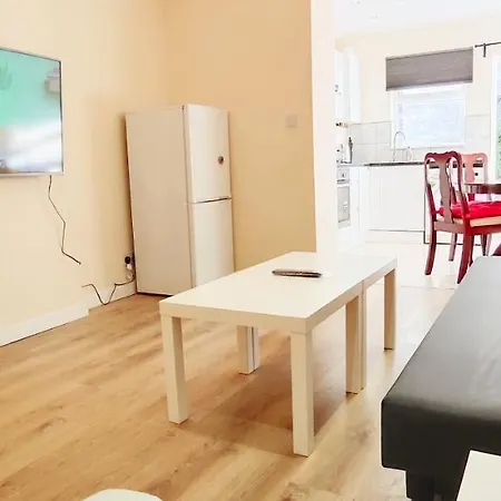 Apple Garden A-2 Apartment